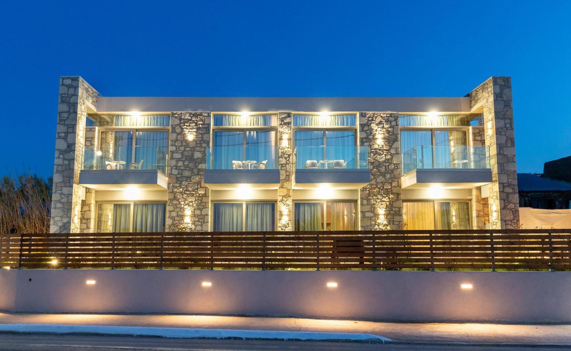 Achatis Apartments With Sea View คอลิมวาริออน ภายนอก รูปภาพ