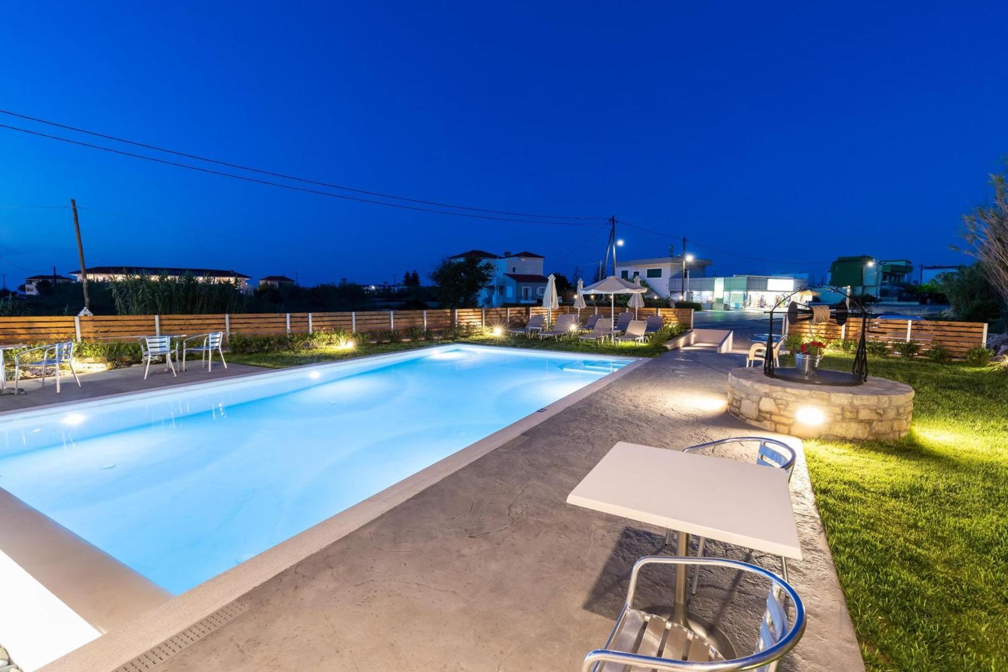 Achatis Apartments With Sea View คอลิมวาริออน ภายนอก รูปภาพ